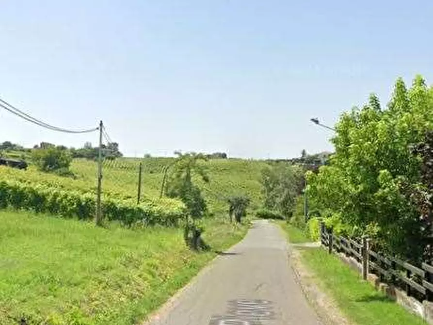 Immagine 6 di Magazzino in vendita  in Frazione Pieve a Rovescala