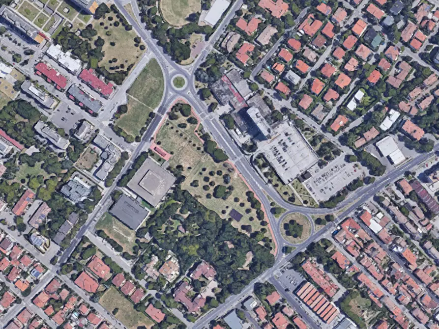 Immagine 17 di Negozio in vendita  in via Sergio Cavina a Ravenna