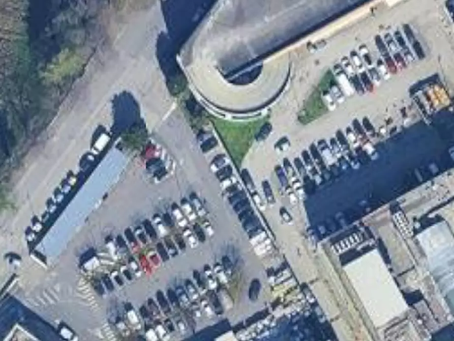 Immagine 12 di Negozio in vendita  in Via Venezia a Padova