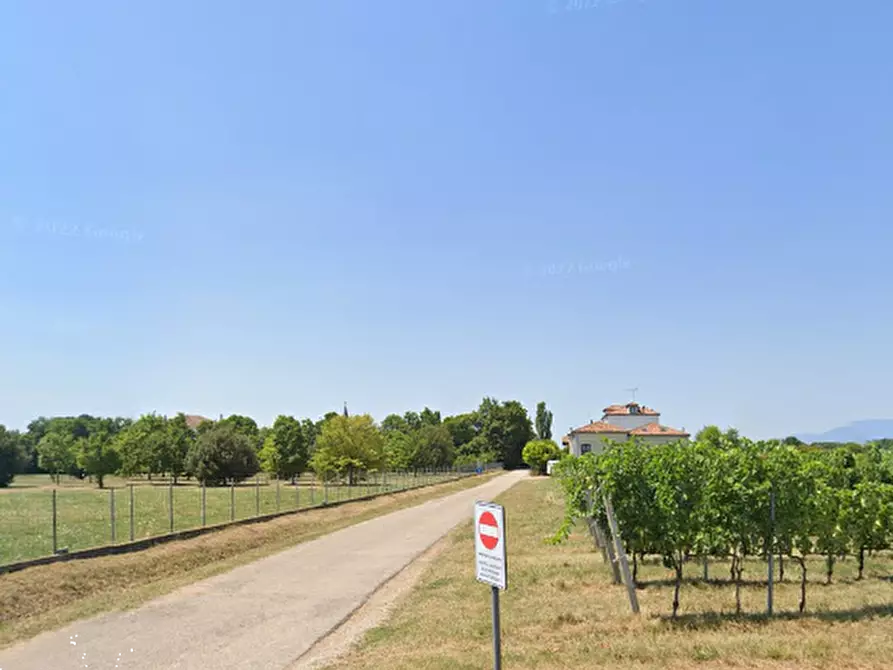 Immagine 19 di Appartamento in vendita  in VIa Spineda a Volpago Del Montello