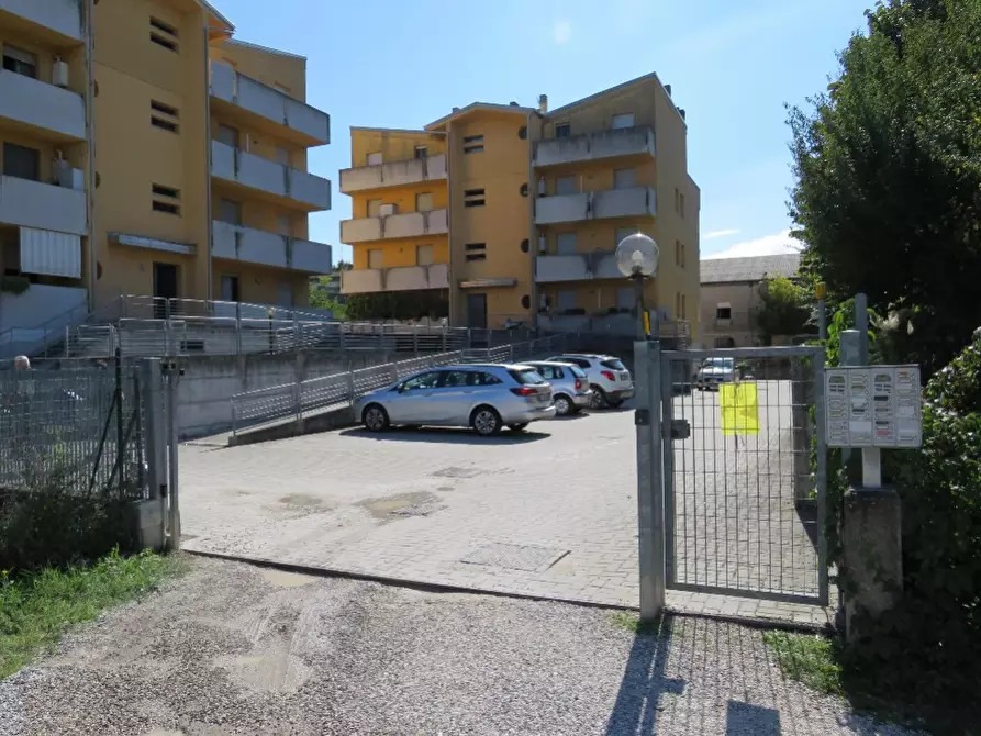 Immagine 5 di Posto auto in vendita  in Via Mantova a Cerea