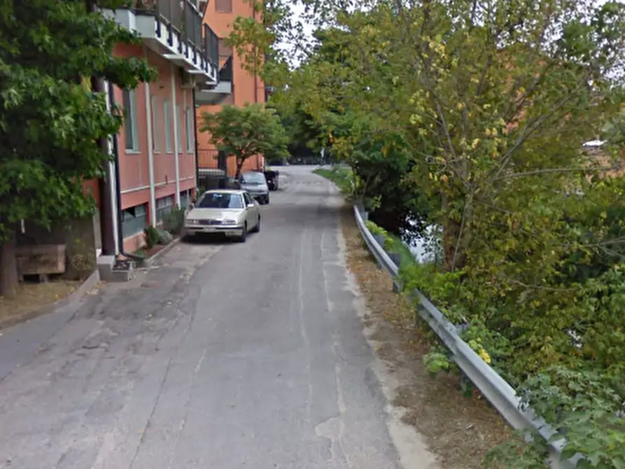 Immagine 6 di Posto auto in vendita  in Via Mantova a Cerea