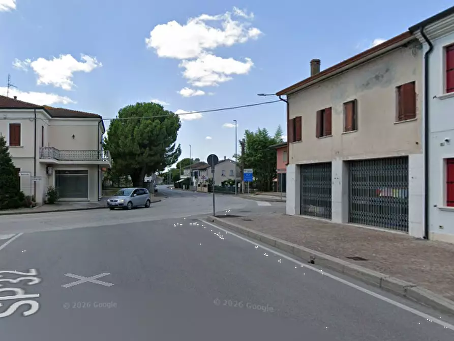 Immagine 6 di Negozio in vendita  in Via  Giovanni Matteotti a Borgo Veneto