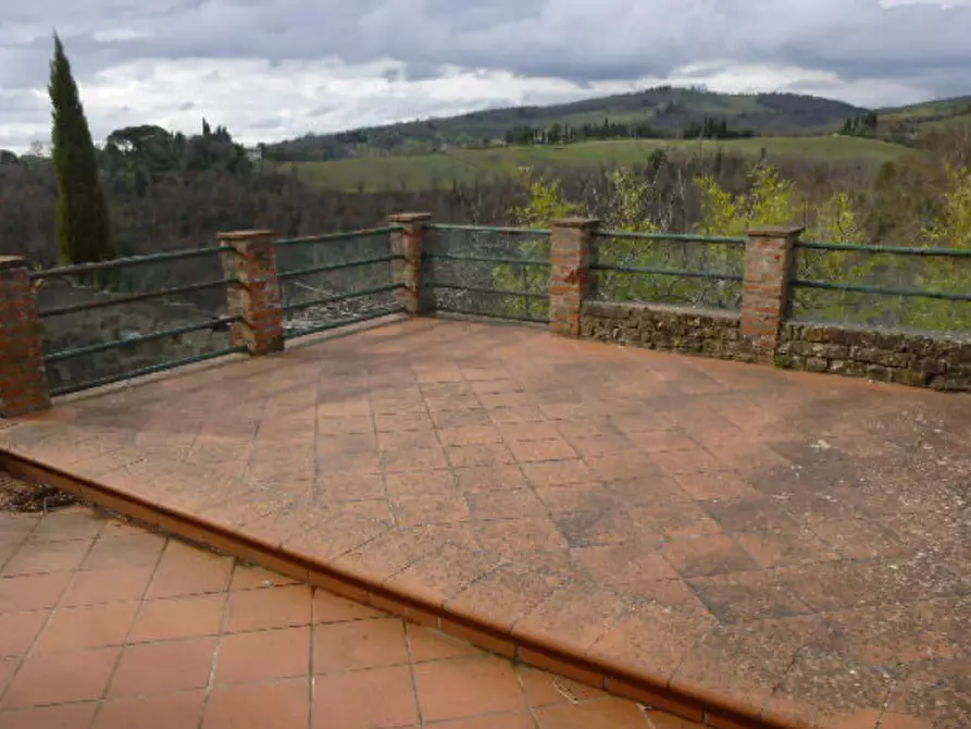 Immagine 6 di Rustico / casale in vendita  in Via San Martino in Cecione a Greve In Chianti
