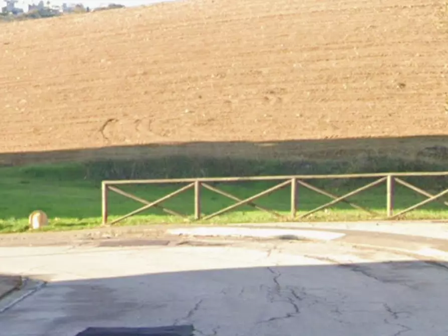 Immagine 4 di Posto auto in vendita  in Via Montagnola a Porto Sant'elpidio