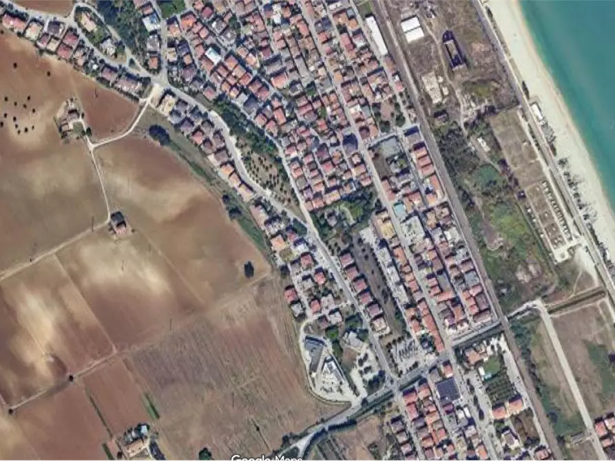 Immagine 6 di Posto auto in vendita  in Via Montagnola a Porto Sant'elpidio