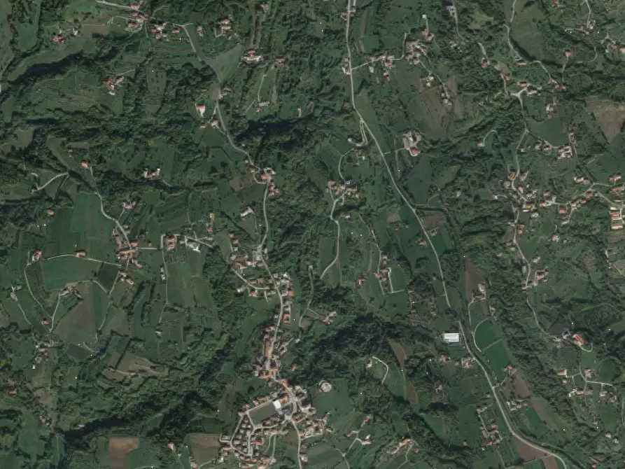 Immagine 12 di Terreno agricolo in vendita  in Via Poletti a Fara Vicentino