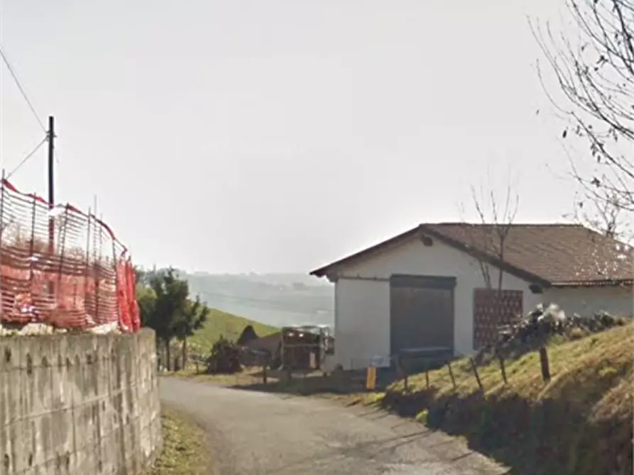 Immagine 16 di Terreno agricolo in vendita  in Via Altura a Salcedo