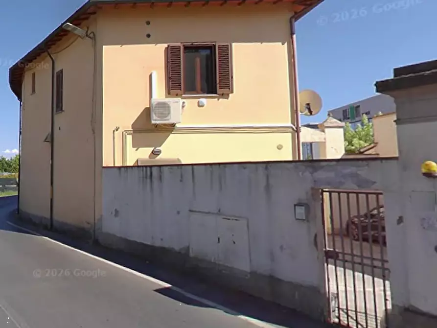 Immagine 6 di Appartamento in vendita  in Via Tosca Fiesoli a Campi Bisenzio