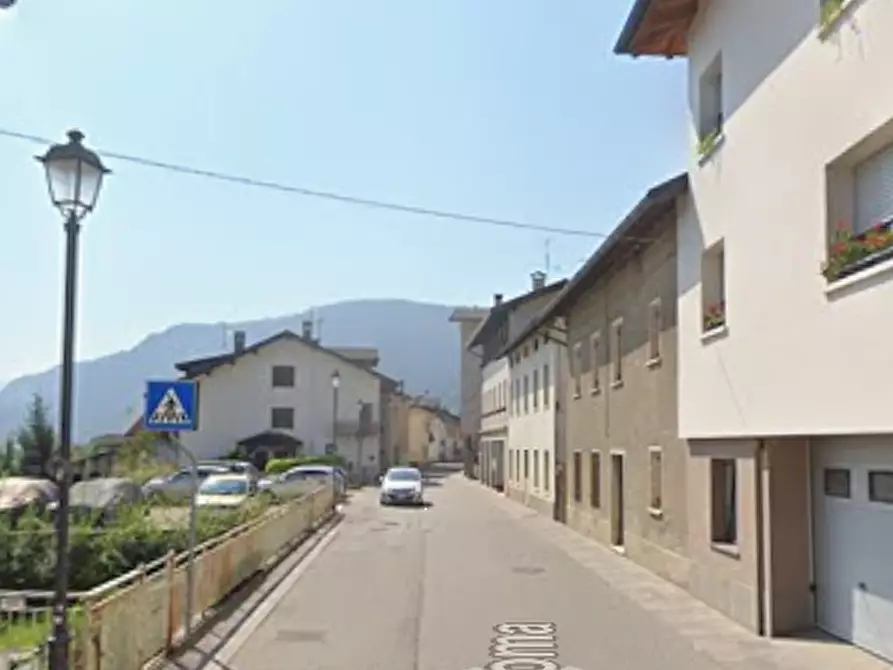 Immagine 13 di Appartamento in vendita  in Via Roma a Lamon