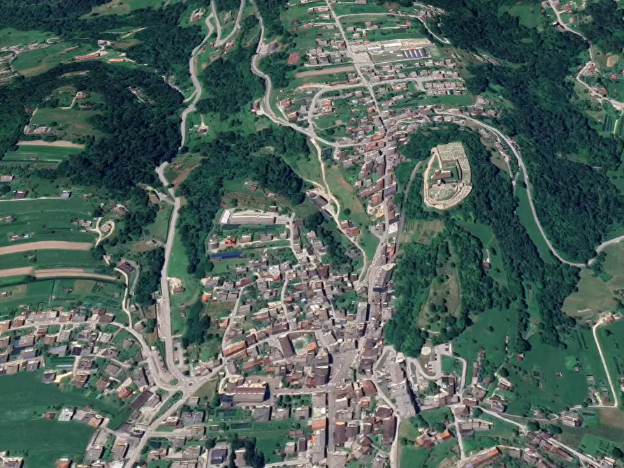 Immagine 16 di Appartamento in vendita  in Via Roma a Lamon