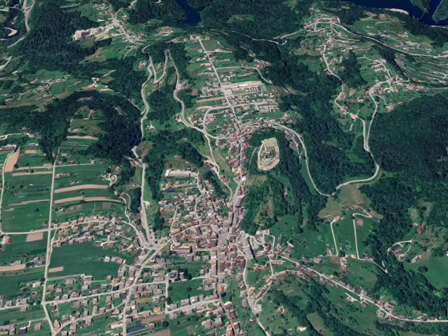 Immagine 18 di Appartamento in vendita  in Via Roma a Lamon