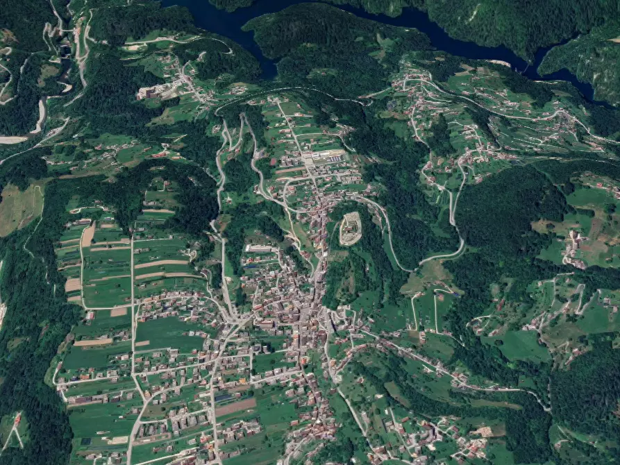 Immagine 19 di Appartamento in vendita  in Via Roma a Lamon