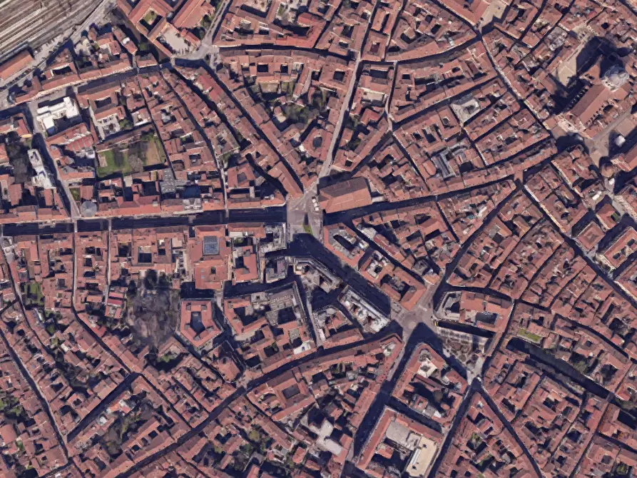 Immagine 1 di Magazzino in vendita  in Corso Umberto I a Mantova