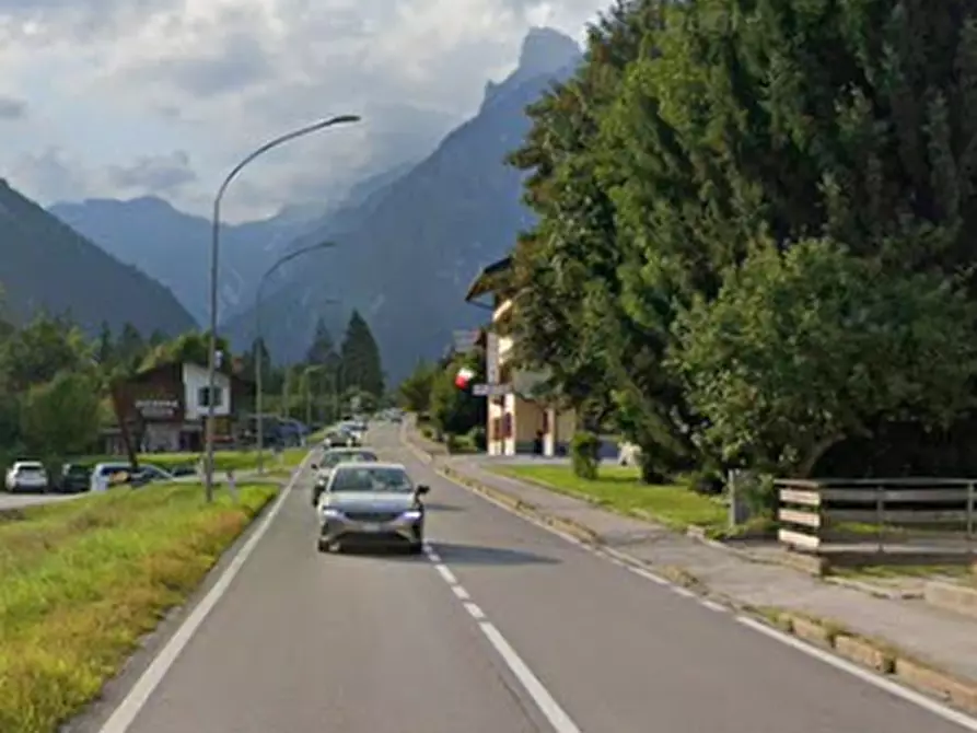 Immagine 7 di Magazzino in vendita  in Via Pause  a Auronzo Di Cadore