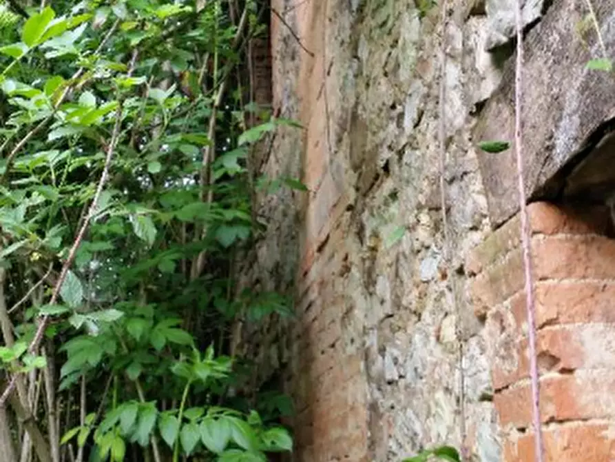 Immagine 2 di Rustico / casale in vendita  in Localita Carnaiola a Fabro