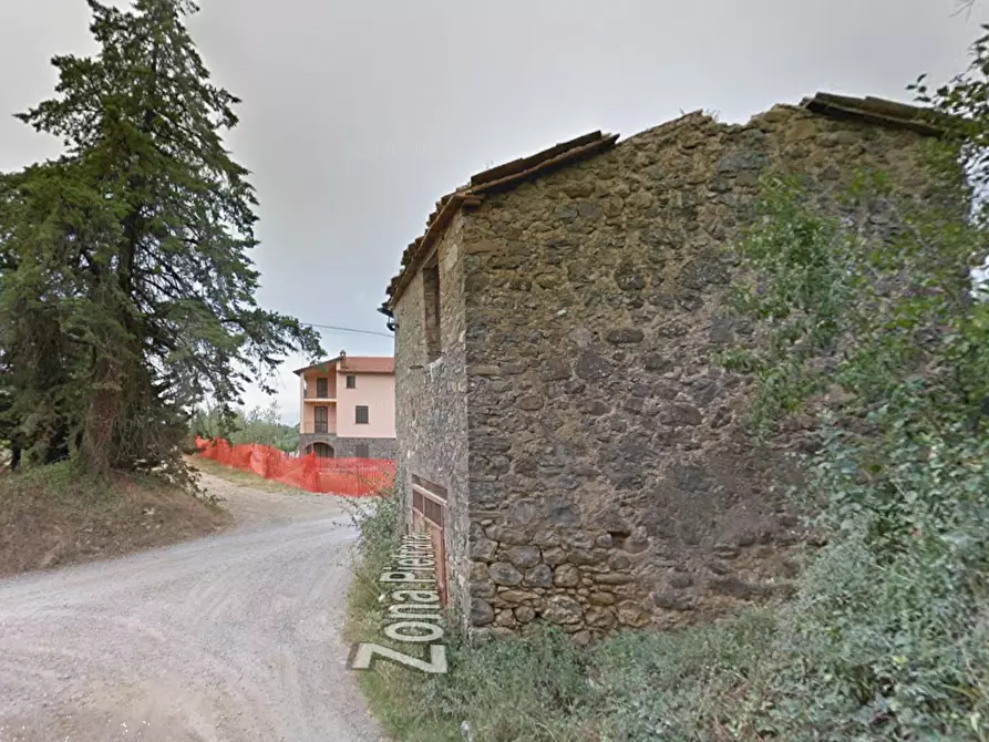 Immagine 13 di Rustico / casale in vendita  in Località Pietrara a Ficulle