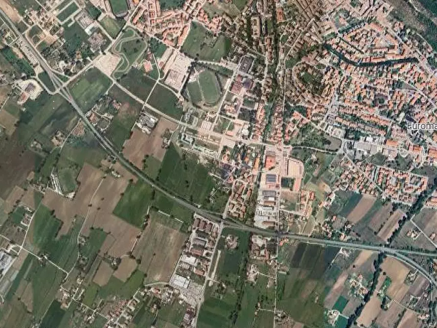 Immagine 5 di Garage in vendita  in Via Don Giuseppe Diana a Gubbio