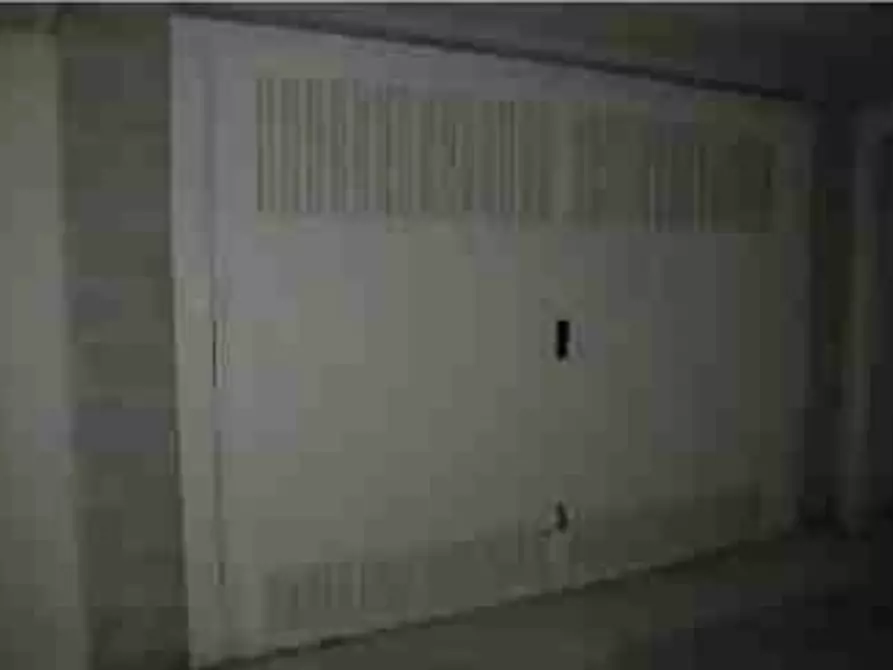 Immagine 2 di Negozio in vendita  in Via Don Giuseppe Diana a Gubbio