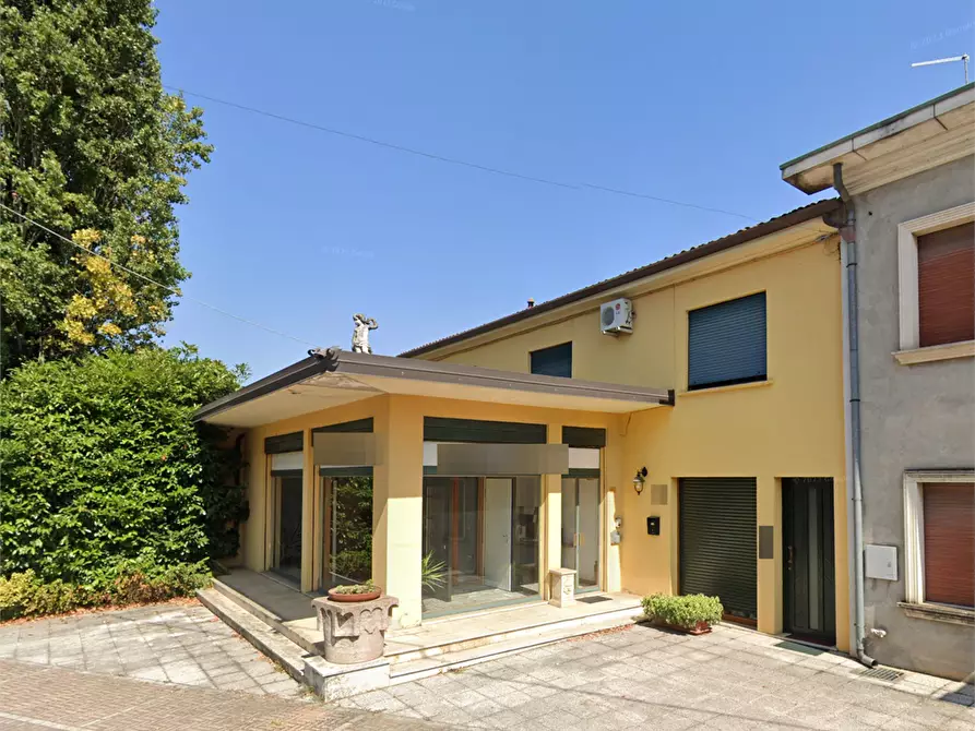 Immagine 9 di Appartamento in vendita  in Via Belle Arti a Cerea