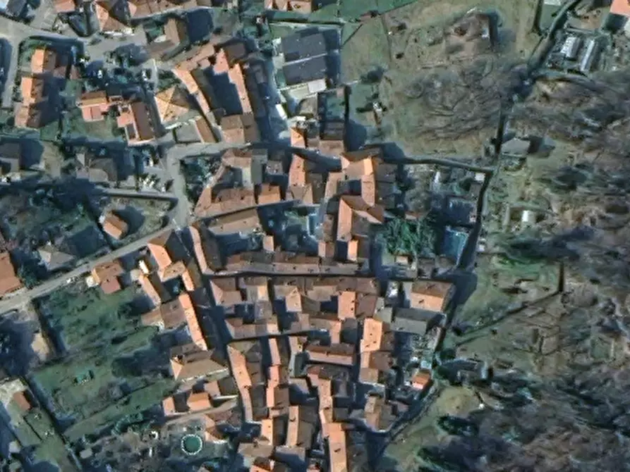 Immagine 9 di Appartamento in vendita  in Via Dalmazio Birago a Cuveglio