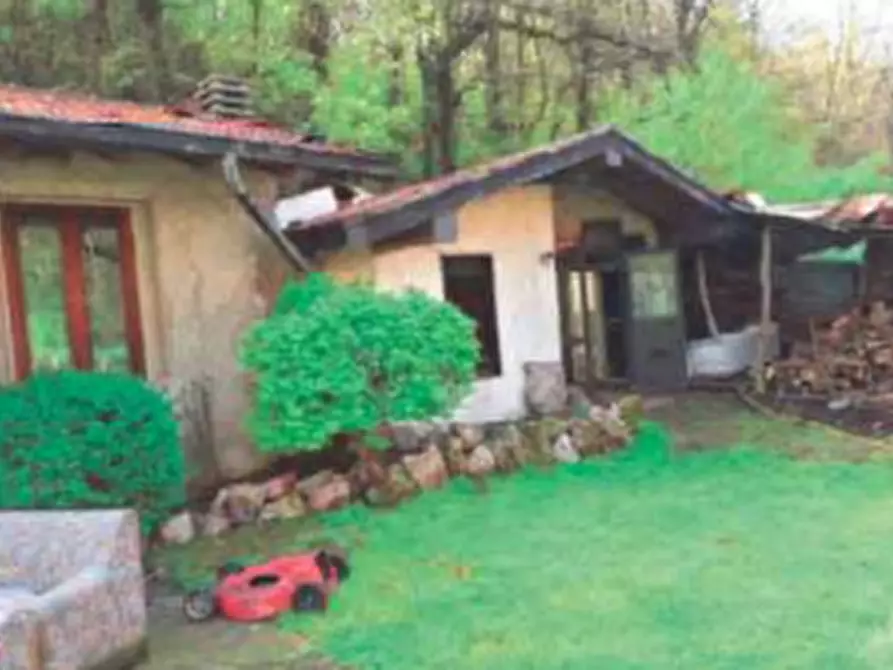 Immagine 1 di Appartamento in vendita  in Via Pora  a Cuvio