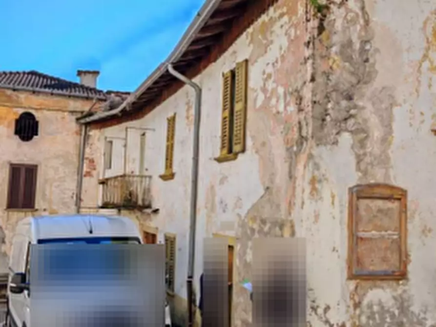 Immagine 2 di Appartamento in vendita  in Via Libertà  a Casalzuigno