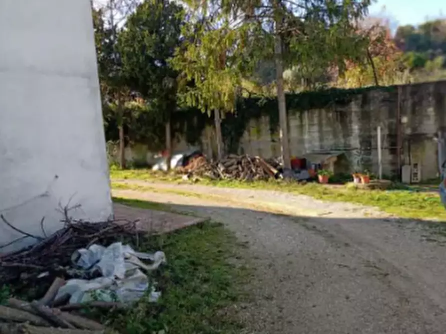 Immagine 3 di Magazzino in vendita  in Via Lombardia a Porto Sant'elpidio