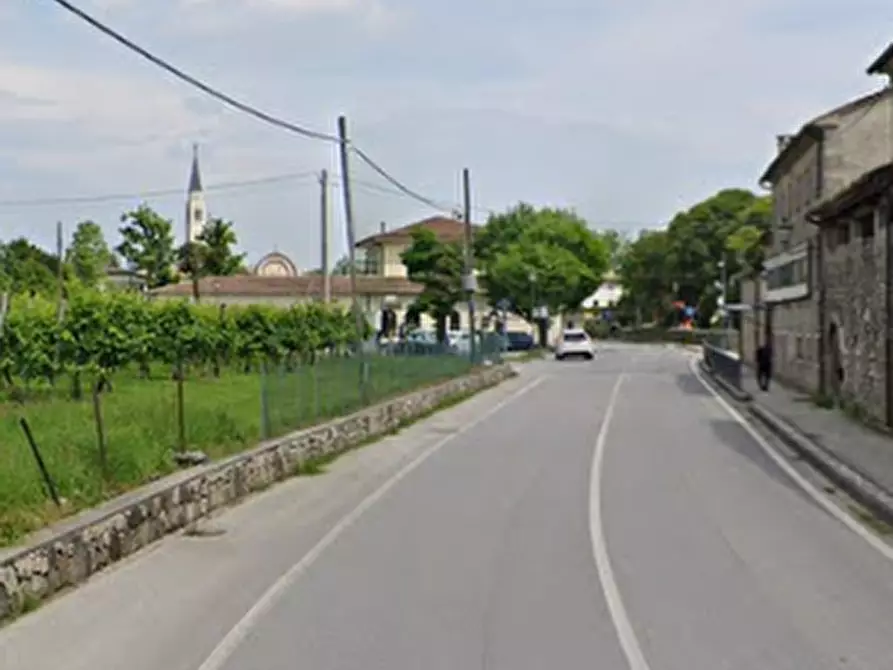 Immagine 3 di Magazzino in vendita  in Piazza Rovere a Farra Di Soligo