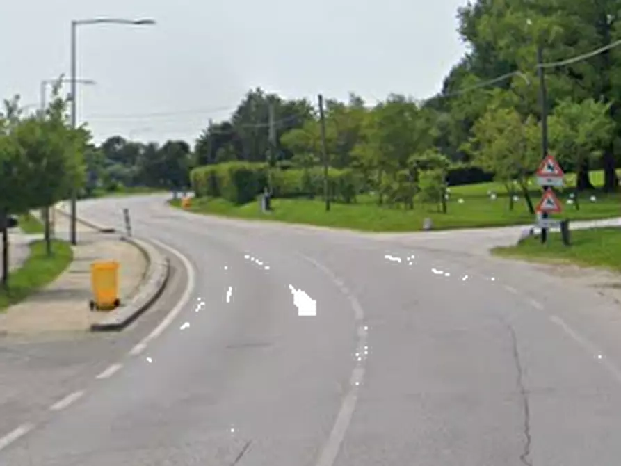 Immagine 4 di Magazzino in vendita  in Piazza Rovere a Farra Di Soligo