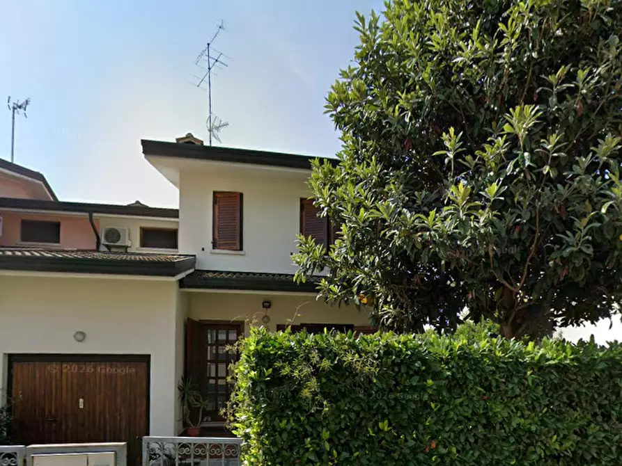 Immagine 7 di Villetta a schiera in vendita  in Via Padova a Sacile