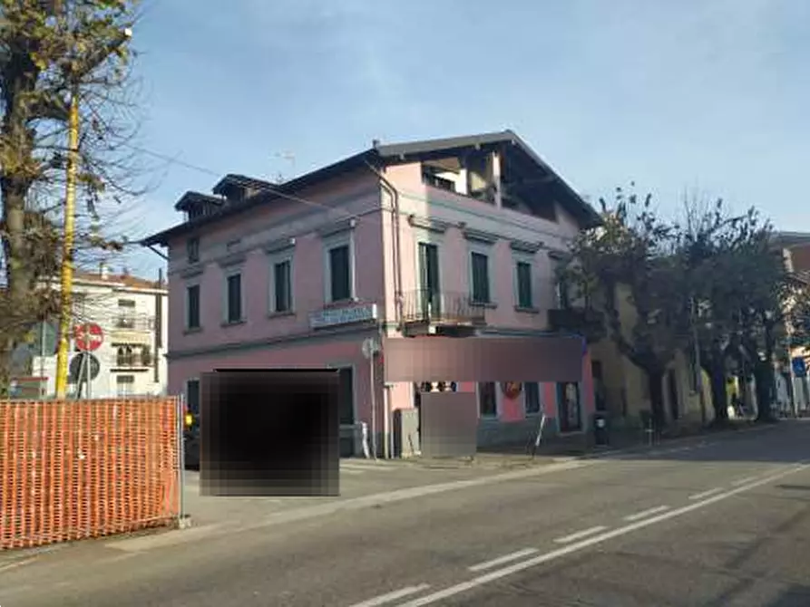 Immagine 5 di Magazzino in vendita  in Via Quarnero a Varese