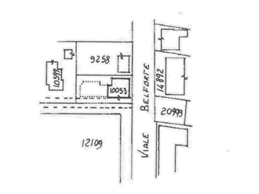 Immagine 20 di Magazzino in vendita  in Via Quarnero a Varese