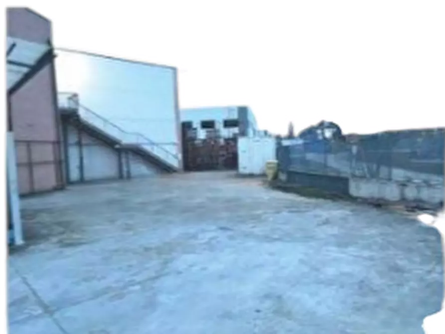 Immagine 3 di Capannone industriale in vendita  in Corso Torino a Asti