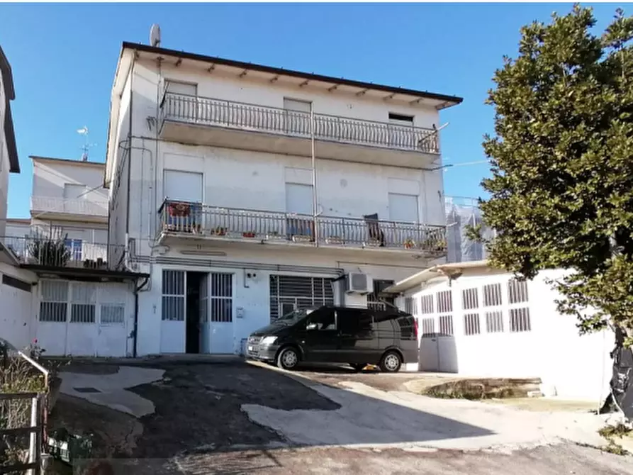 Immagine 2 di Appartamento in vendita  in Via Indipendenza a Montegranaro