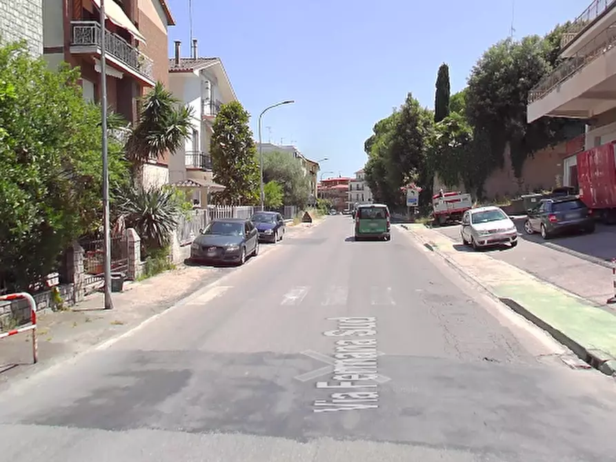 Immagine 11 di Appartamento in vendita  in Via Indipendenza a Montegranaro