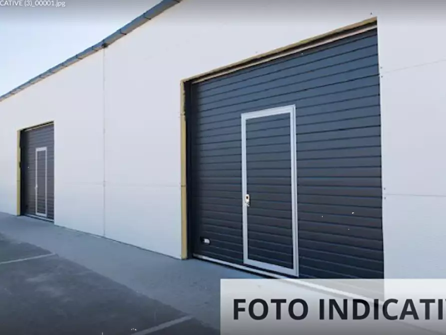 Immagine 18 di Villa in vendita  in Via Arezzo a Castel Del Piano