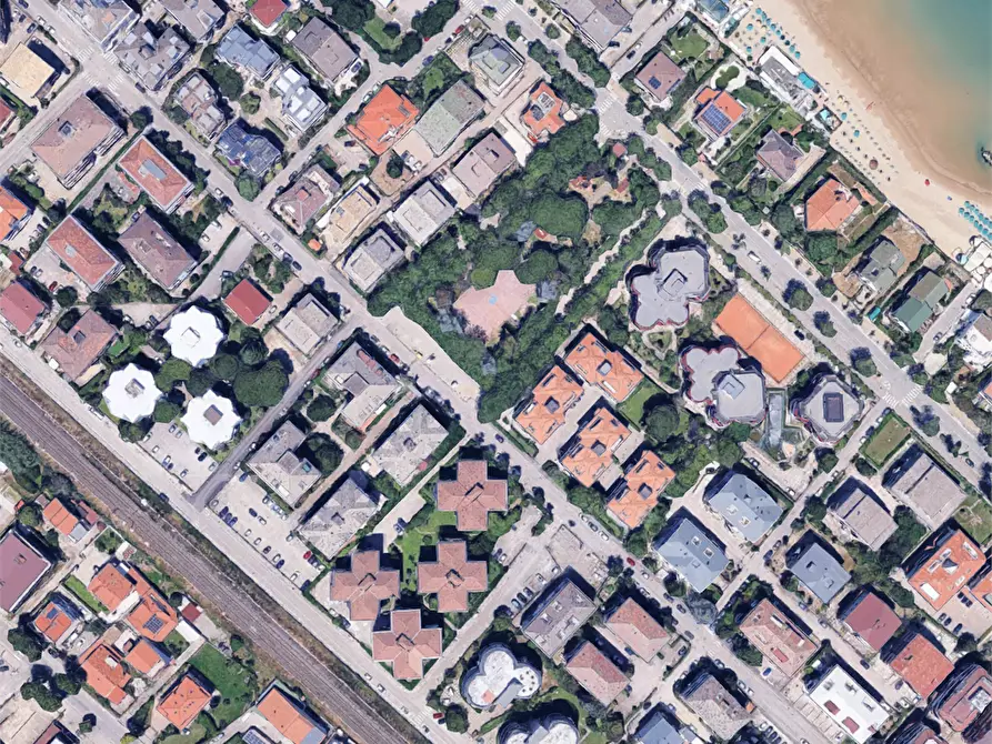 Immagine 13 di Appartamento in vendita  in Via Monte Sirente  a Francavilla Al Mare