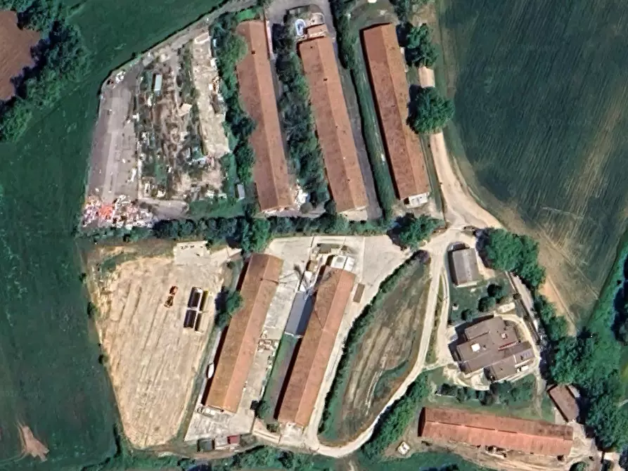 Immagine 14 di Magazzino in vendita  in Strada della Casella a Acquasparta