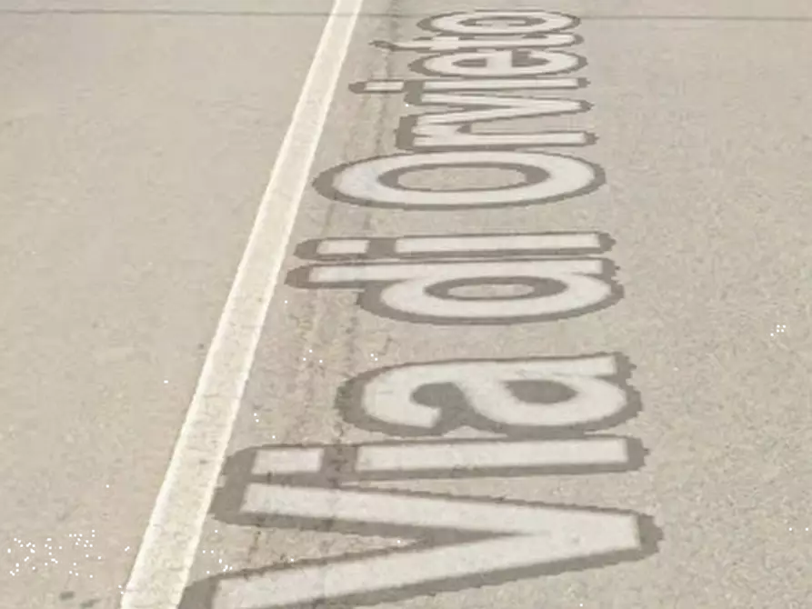 Immagine 15 di Negozio in vendita  in Via di Orvieto a Allerona