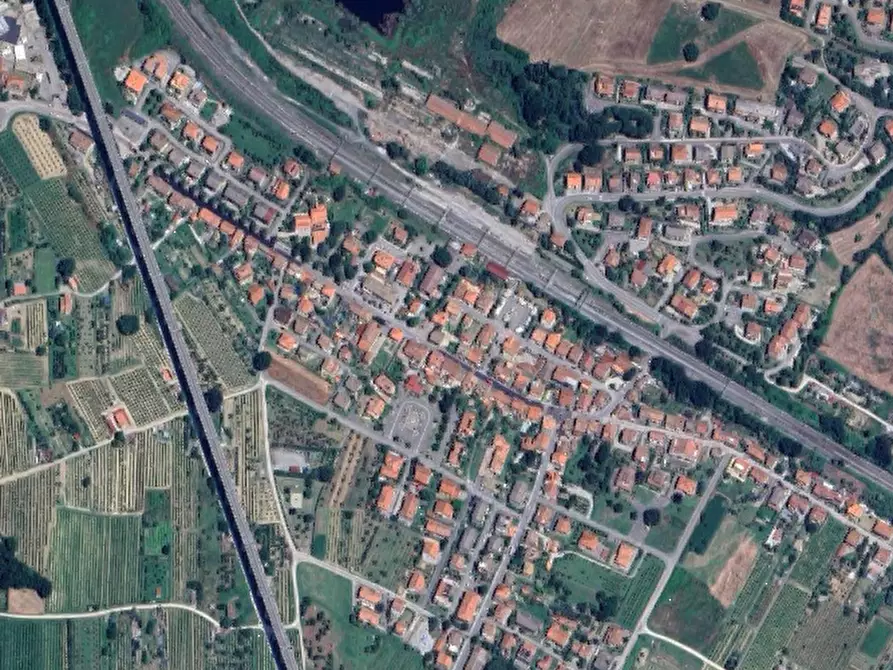 Immagine 19 di Negozio in vendita  in Via di Orvieto a Allerona