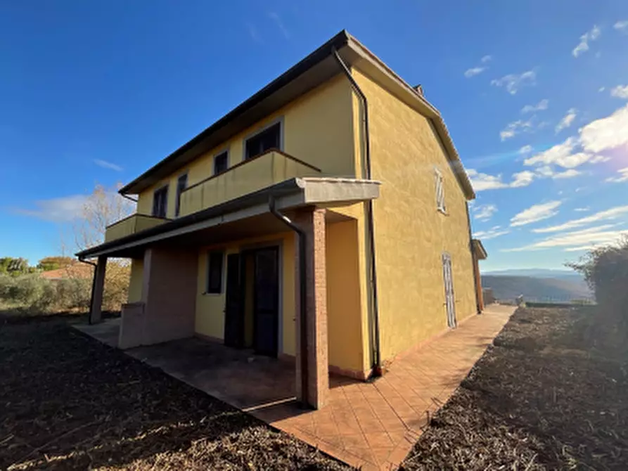 Immagine 5 di Casa bifamiliare in vendita  in Frazione Faiolo a Montegabbione