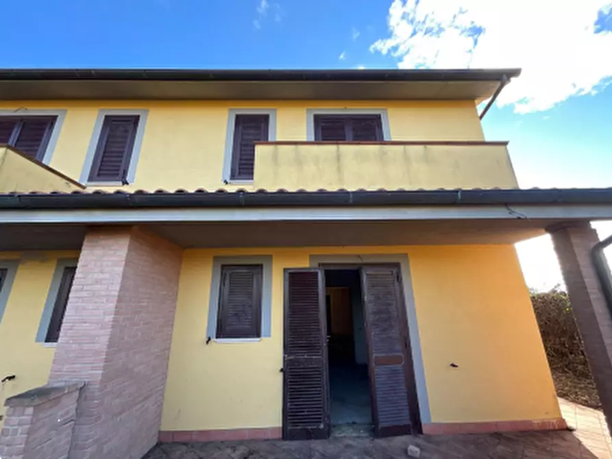 Immagine 6 di Casa bifamiliare in vendita  in Frazione Faiolo a Montegabbione