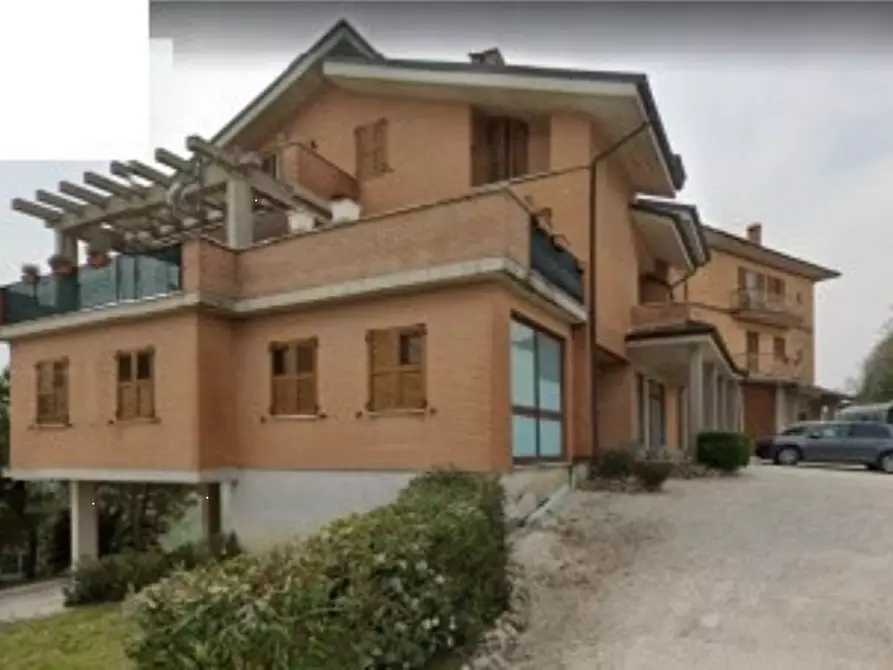 Immagine 3 di Stabile in vendita  in Contrada Solagna a Rapagnano