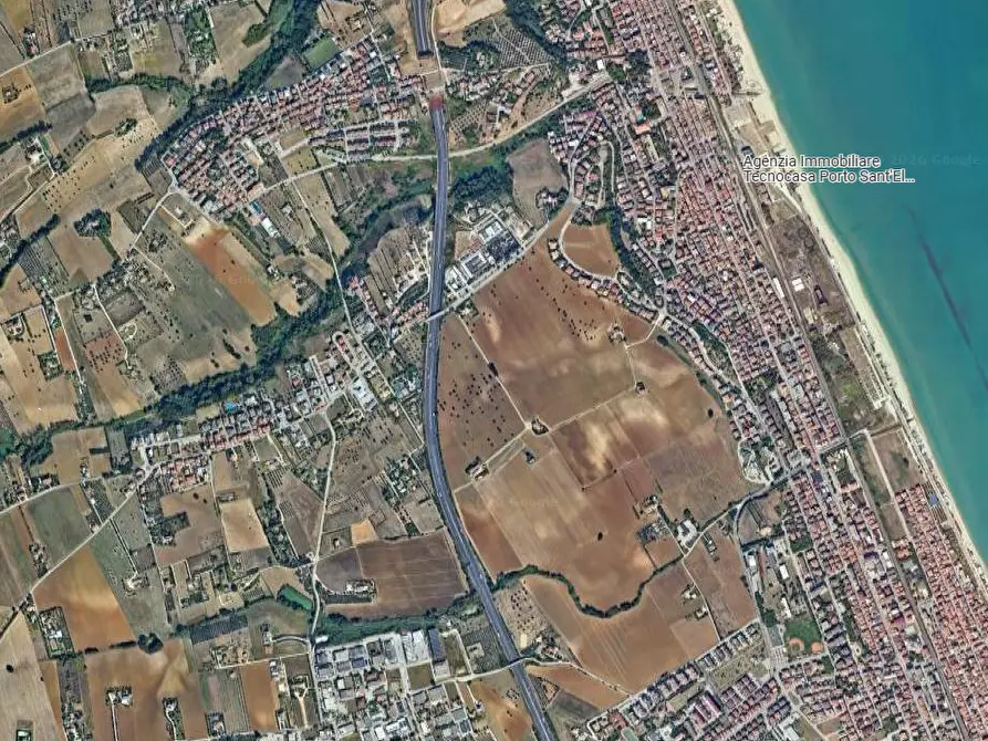 Immagine 5 di Terreno agricolo in vendita  in Via Garda a Porto Sant'elpidio