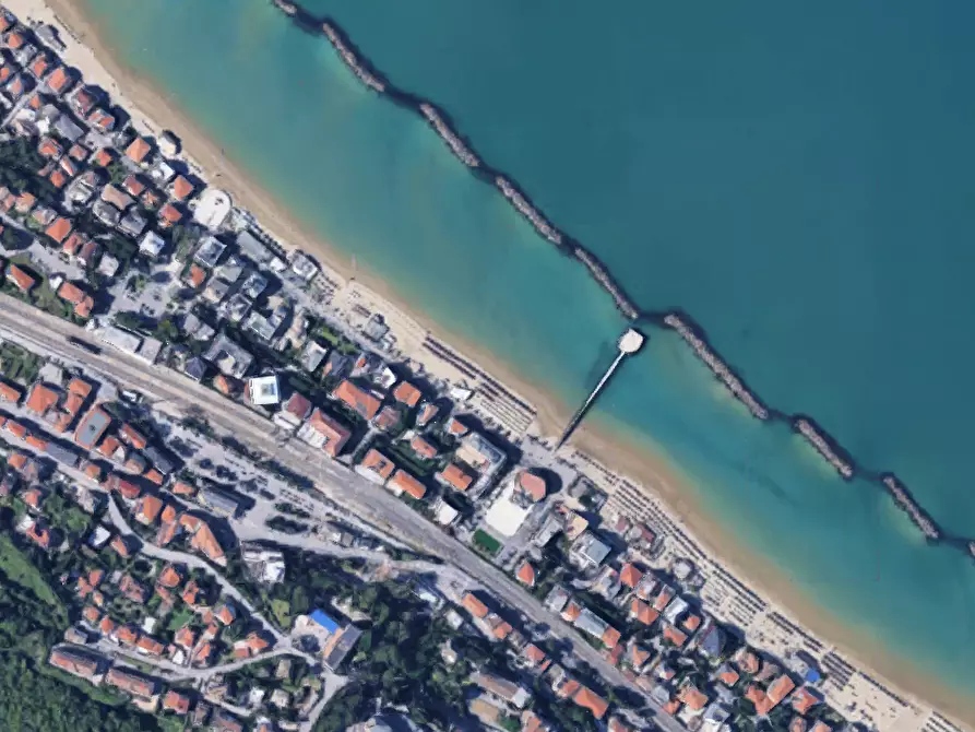 Immagine 5 di Negozio in vendita  in Via di Riccione  a Francavilla Al Mare