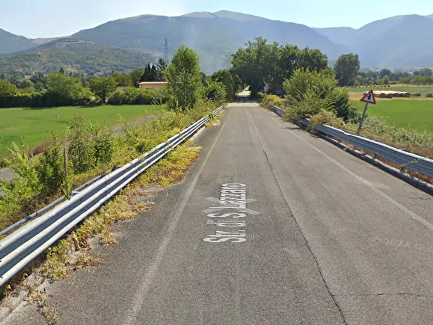 Immagine 7 di Terreno agricolo in vendita  in Via Loc. San Lazzaro a Gualdo Tadino