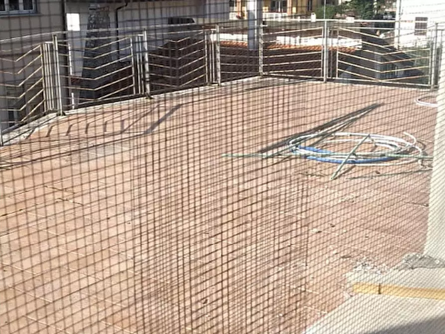 Immagine 9 di Stabile in vendita  in Via Angelo Pennoni a Gualdo Tadino