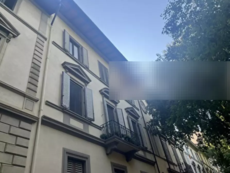 Immagine 4 di Appartamento in vendita  in Viale dei Mille a Firenze
