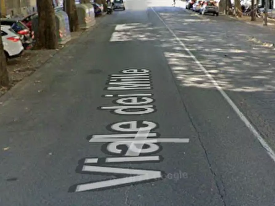 Immagine 6 di Appartamento in vendita  in Viale dei Mille a Firenze